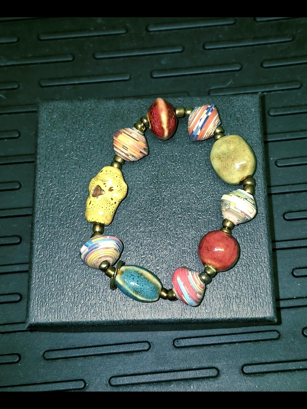 Artisan Multicolor Beaded Stretch Bracelet – Mixed Bright Tones